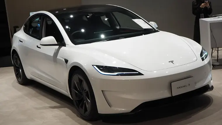 Tesla Model 3 Long Range